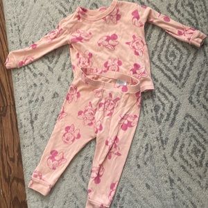 Baby Gap Minnie Mouse pajamas! Size 12-18